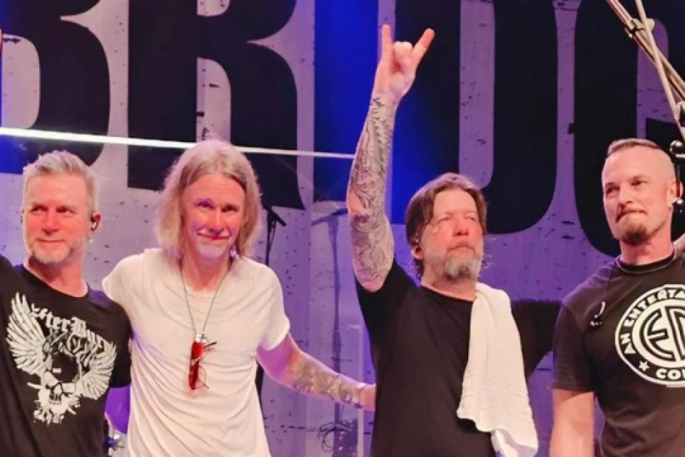 Alter Bridge пуснаха видеото към "Tested And Able"