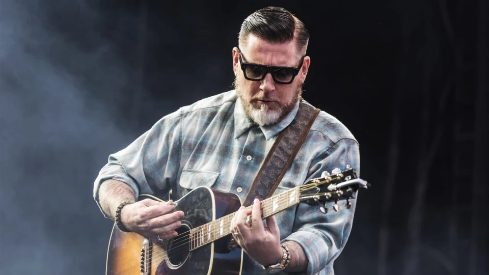 Everlast пристига за клубен концерт през юли