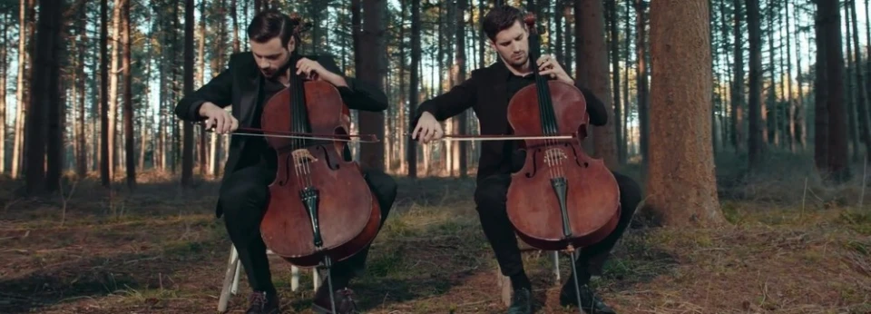 2CELLOS празнуват края на световното турне с премиера на клипа на "Cavatina"