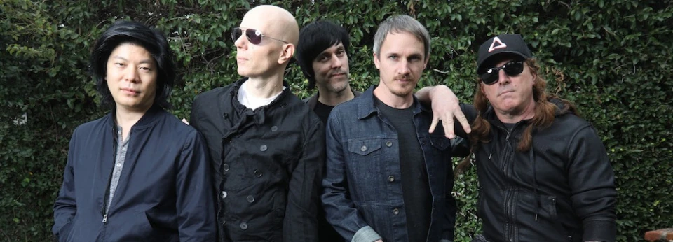Чуй новото парче на A Perfect Circle, "The Doomed"