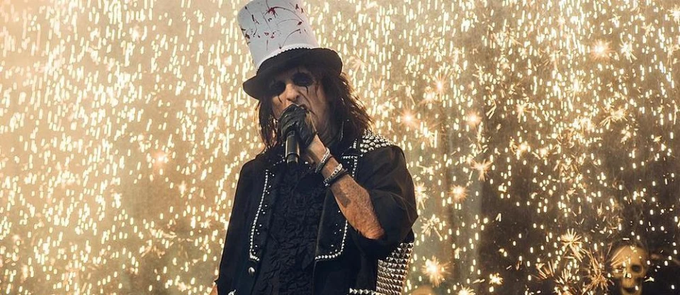 Alice Cooper дебютира "една от най-странните песни, които някога е правил"