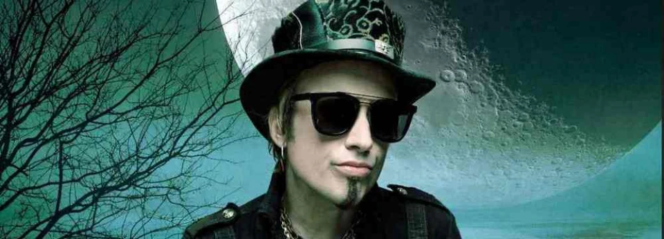 Албумът на Avantasia стана №1, Tobias Sammet го отбеляза с видеото към "Starlight"