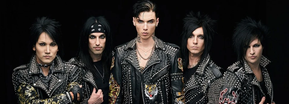 Black Veil Brides са бунтовници за свобода във видеото към "Wake Up"