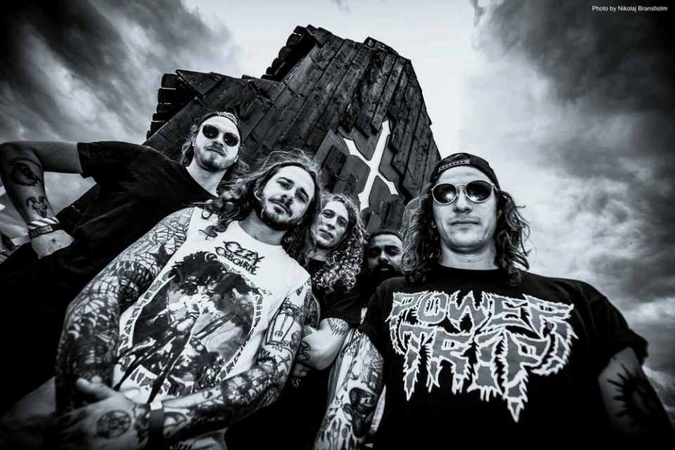 Ясна е първата подгряваща група за шоуто на Philip Anselmo & The Illegals у нас