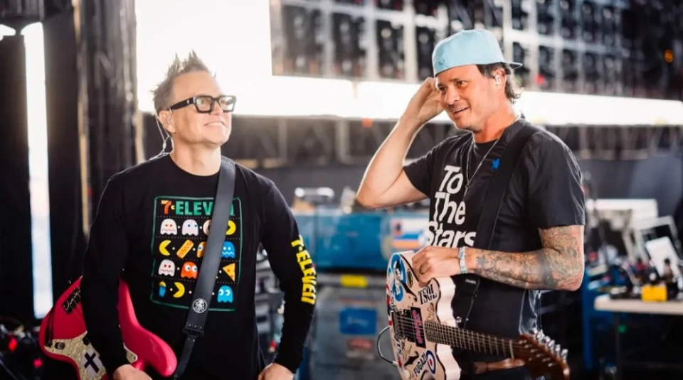 Марк Хопъс е с остър бронхит, Blink-182 отменят концерти