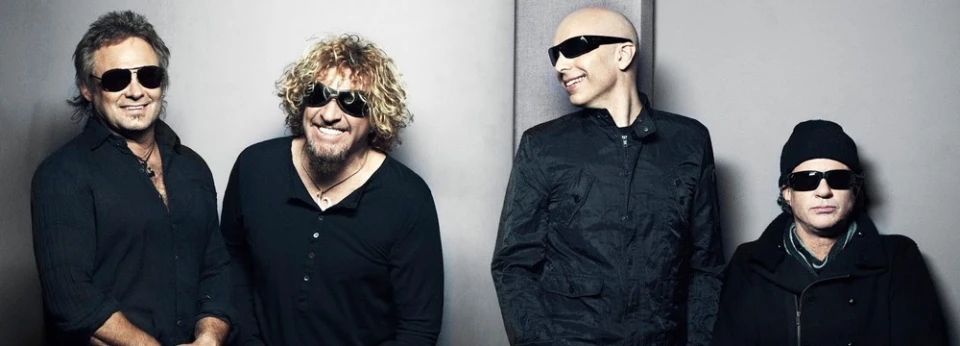 Joe Satriani се надява Chickenfoot да работят върху нова музика това лято