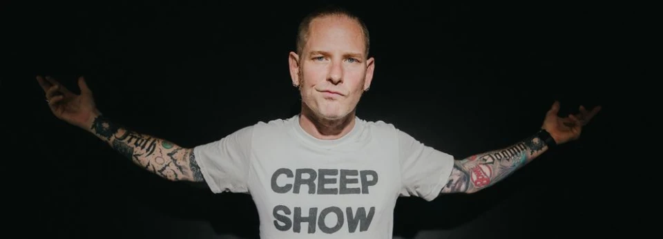 Corey Taylor сподели официалното видео към "Black Eyes Blue"