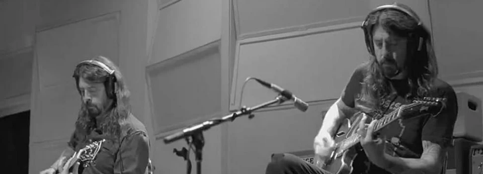 Dave Grohl подготвя документален филм в два епизода