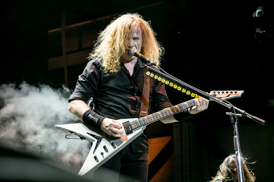 Автобиографията на Dave Mustaine - вече и на български