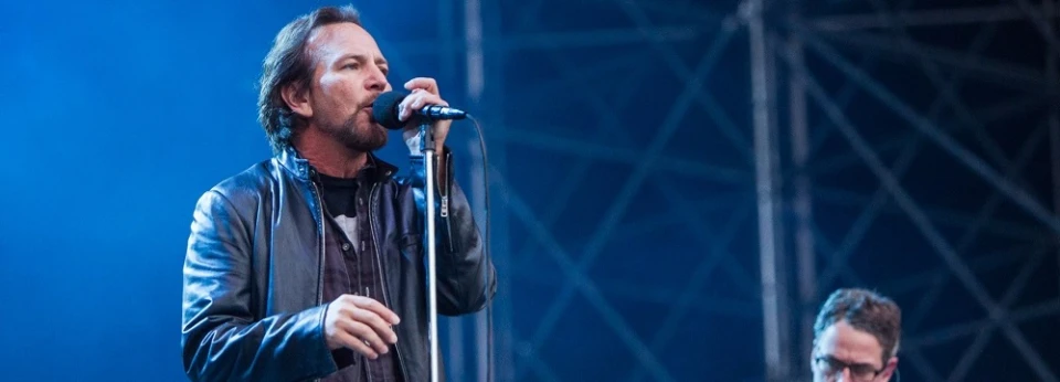 Новият сингъл и видео на Eddie Vedder - в подкрепа на "пеперудените хора"