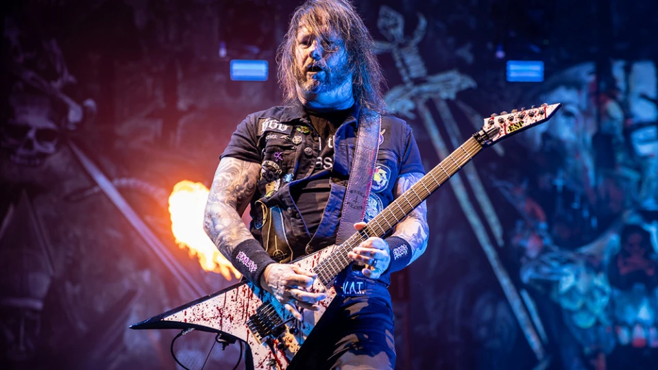 Китаристът на Slayer под карантина заради симптоми на коронавируса