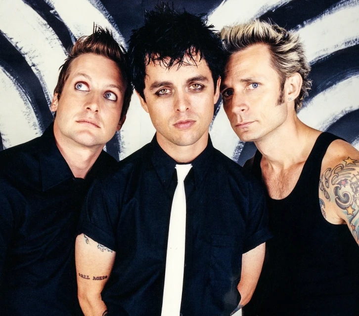 Green Day представят луксозно издание на “American Idiot” по случай 20-та му годишнина