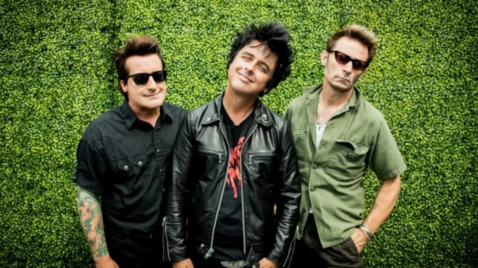 Green Day обявиха стадионно турне със Smashing Pumkins и пуснаха нов сингъл