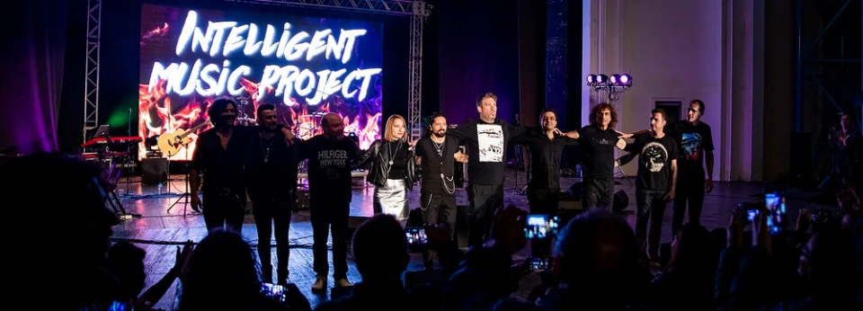 Intelligent Music Project оглавиха рок класацията на гръцкото Rock Radio 104.7