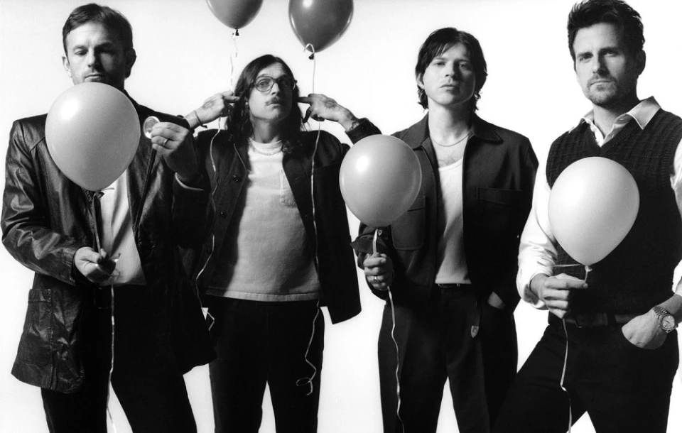 Kings of Leon отменят европейското си турне след инцидент с фронтмена Кейлъб Фолоуил