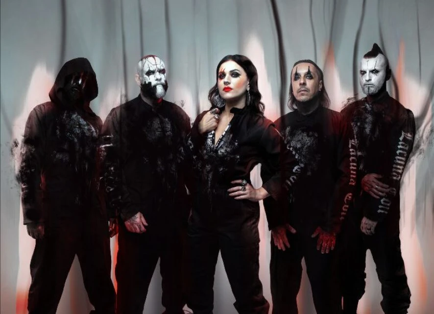 Lacuna Coil споделиха видеото към "Gravity"
