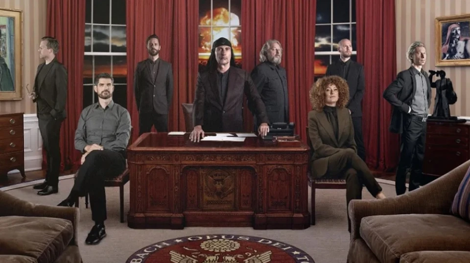 Laibach с много любопитен кавър на “I Want to Know What Love Is” на Foreigner