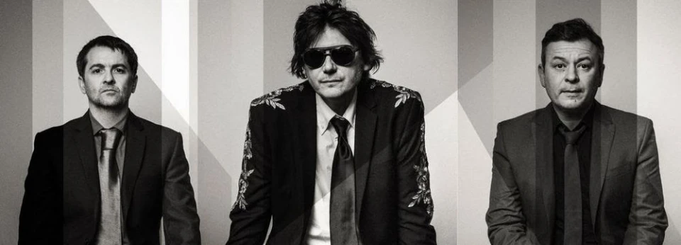 Manic Street Preachers показаха видеото към "People Give In"