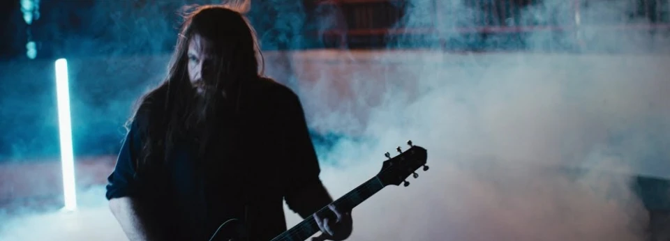 Mark Morton пусна видеоклипа към колаборацията си с Chester Bennington