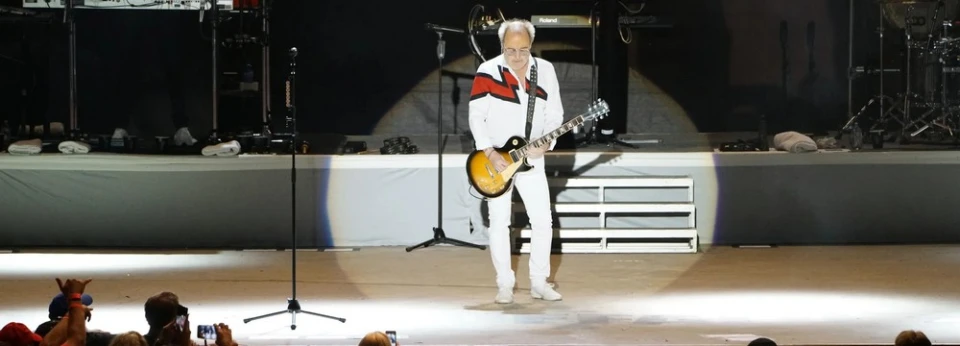 Мик Джоунс от Foreigner съобщи, че има Паркинсон