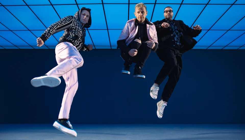 Muse споделиха новата си песен - "Kill Or Be Killed"