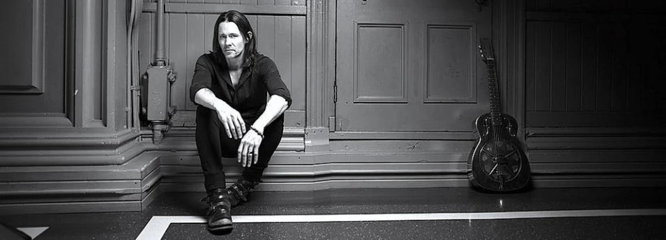 Myles Kennedy показа обложката и съдържанието на Year Of The Tiger