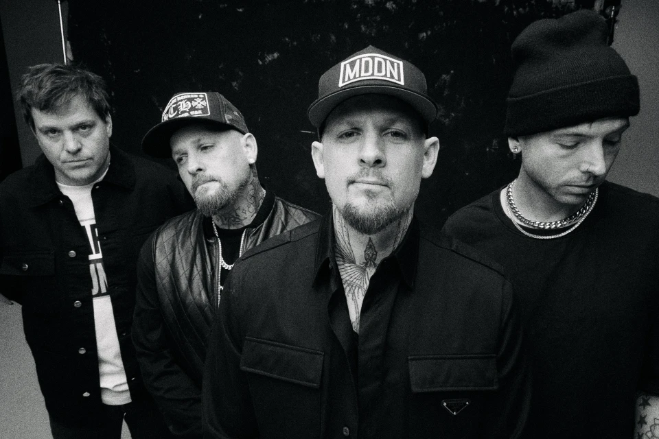 Good Charlotte издават дългоочаквания албум  "Motel Du Cap" чрез Atlantic Records