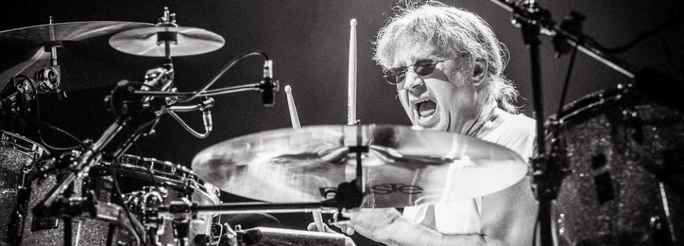 Ian Paice покани в лично видео обръщение феновете за концерта си в Ямбол