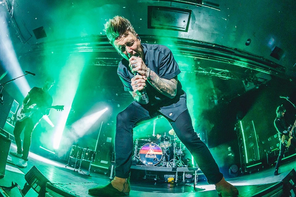 Papa Roach пуснаха видео към новия сингъл  'Kill The Noise'