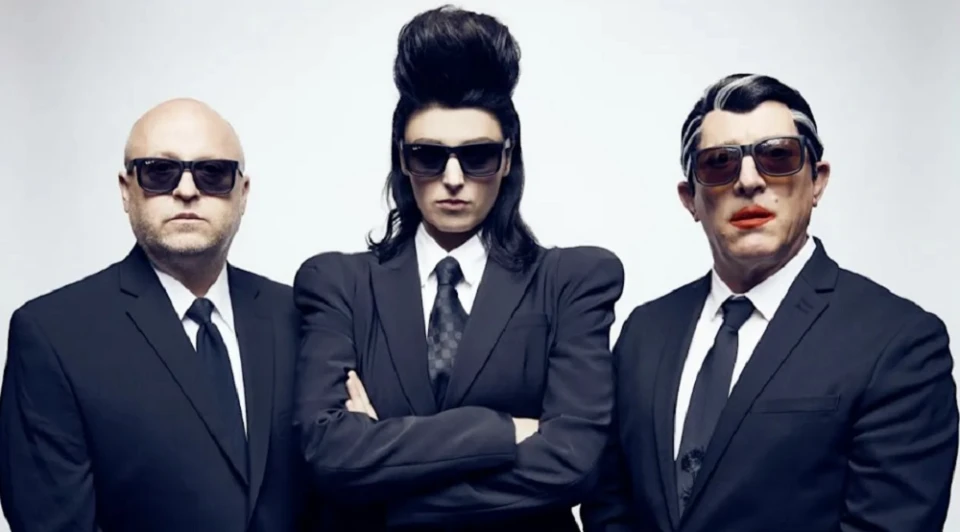 Puscifer на Мейнард Джеймс Кийнън (Tool) с много любопитна нова песен и видеоклип