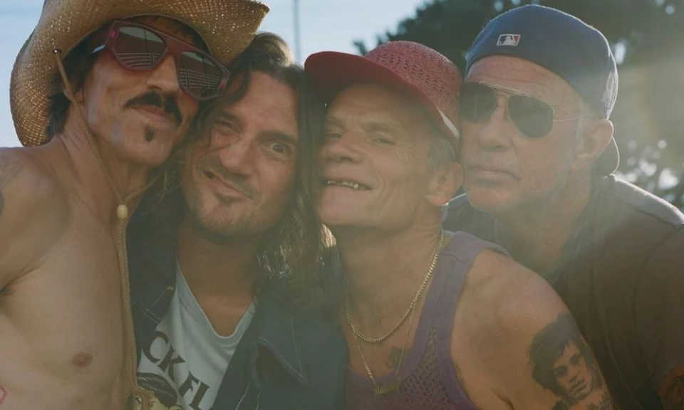 Red Hot Chili Peppers обявиха световно турне по невероятен начин
