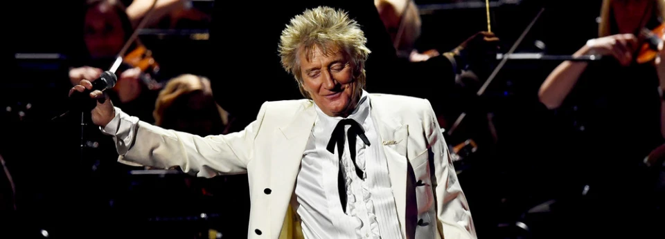 Rod Stewart изпълнява CUPID за Свети Валентин