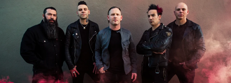 Stone Sour пуснаха текстово видео към парчето "Burn One Turn One"