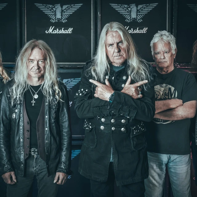 SAXON се завръщат с албума “Gods Of Thunder” и възраждат легендарния си механичен орел