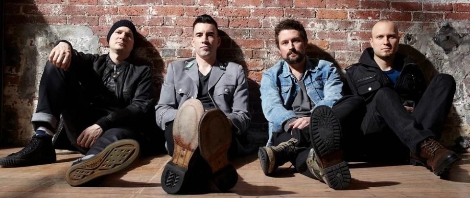 Излезе видеото към "Straight Jacket" на Theory of a Deadman