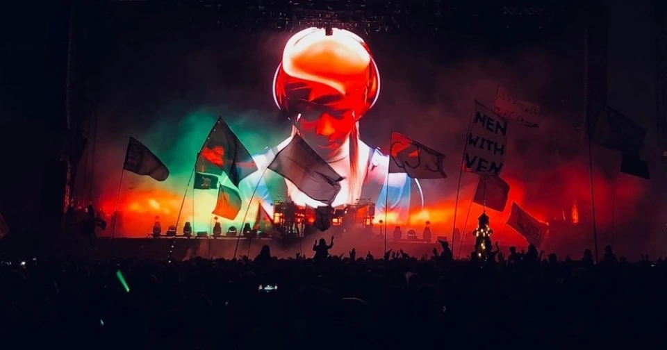"No Geography Tour" на The Chemical Brothers изуми медиите и феновете по света