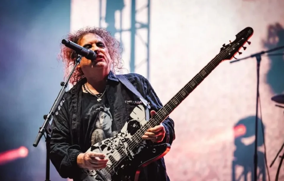 Нов сингъл от The Cure – “A Fragile Thing”, малко остава до новия албум