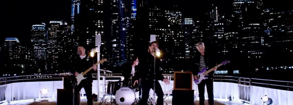 U2 отдават почит на Ню Йорк в новото си видео
