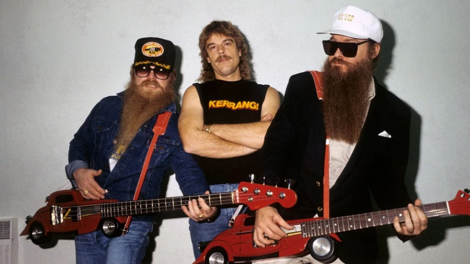 Първи концерт на ZZ Top без Dusty Hill – групата с голямо шоу в негова памет