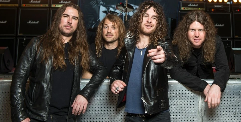 Airbourne пуснаха неиздаваното досега парче "Money" онлайн