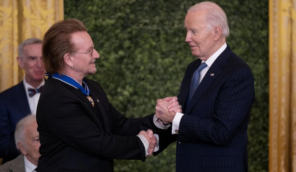 Bono получи "Президентския медал на свободата" на САЩ