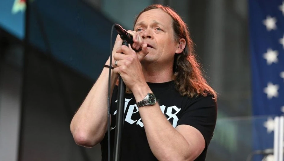 Брад Арнолд загуби битката с рака: фронтменът на 3 Doors Down почина на 47 години