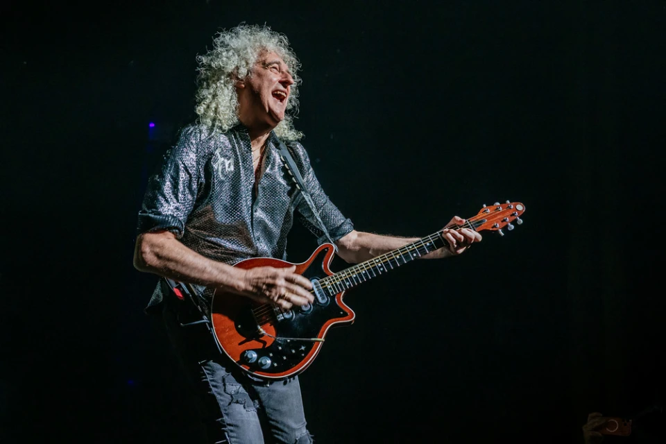 Брайън Мей е променил мнението си и допуска възможността за шоу на Queen с аватари