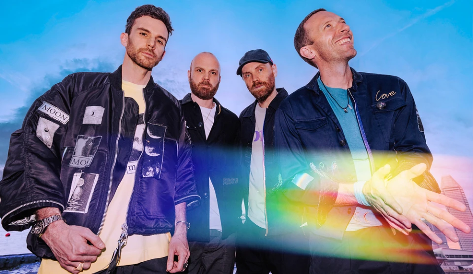 Coldplay пуснаха ремикс на "feelslikeimfallinginlove" заедно със Zerb
