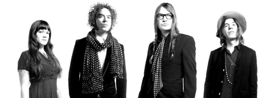 Виж клипа на The Dandy Warhols към "Motor City Steel"