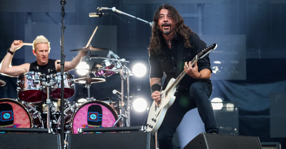 Дейв Грол коментира уволнението на Джош Фрийз от Foo Fighters