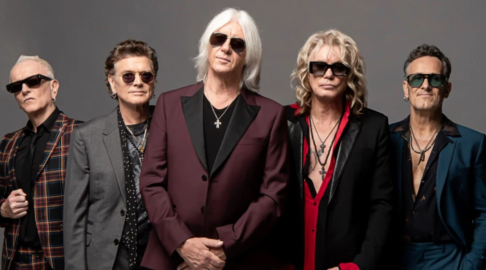 Def Leppard пуснаха видео към кавъра на "Stand By Me"