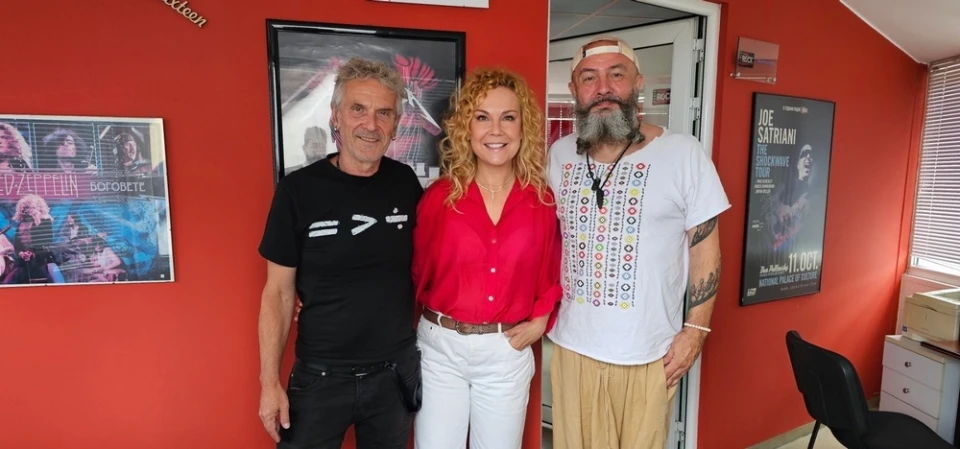 Kultur Shock в студиото на Z-Rock: "Каквото и да си постигнал в живота си, не си го направил сам - затова трябва на свой ред да дадеш подкрепа"
