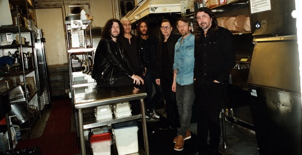 Foo Fighters с нов албум и силно българско присъствие във видеото към "Window"