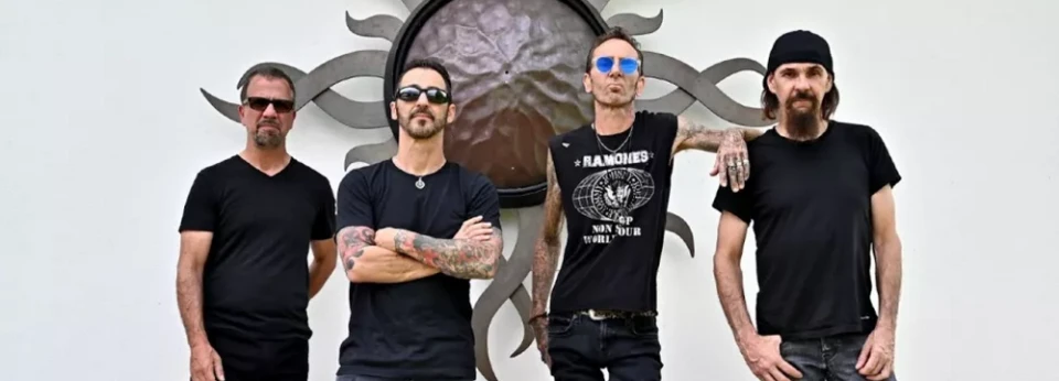 Godsmack споделиха новата си песен "You and I"